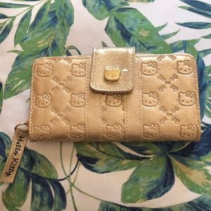 Loungefly x Hello Kitty Wallet